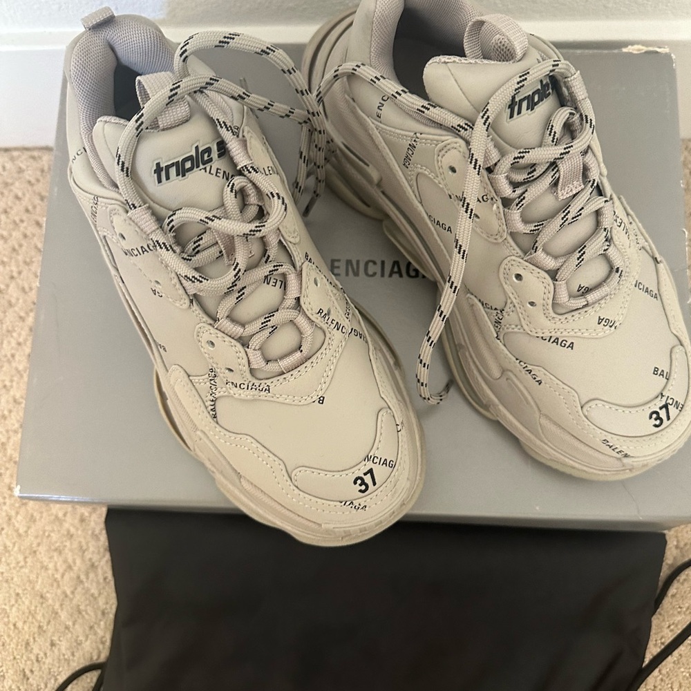 Balenciaga Women’s Cream Sneakers